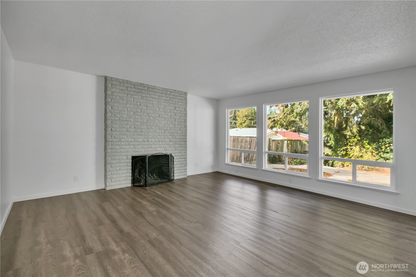 10502 108th Avenue SW