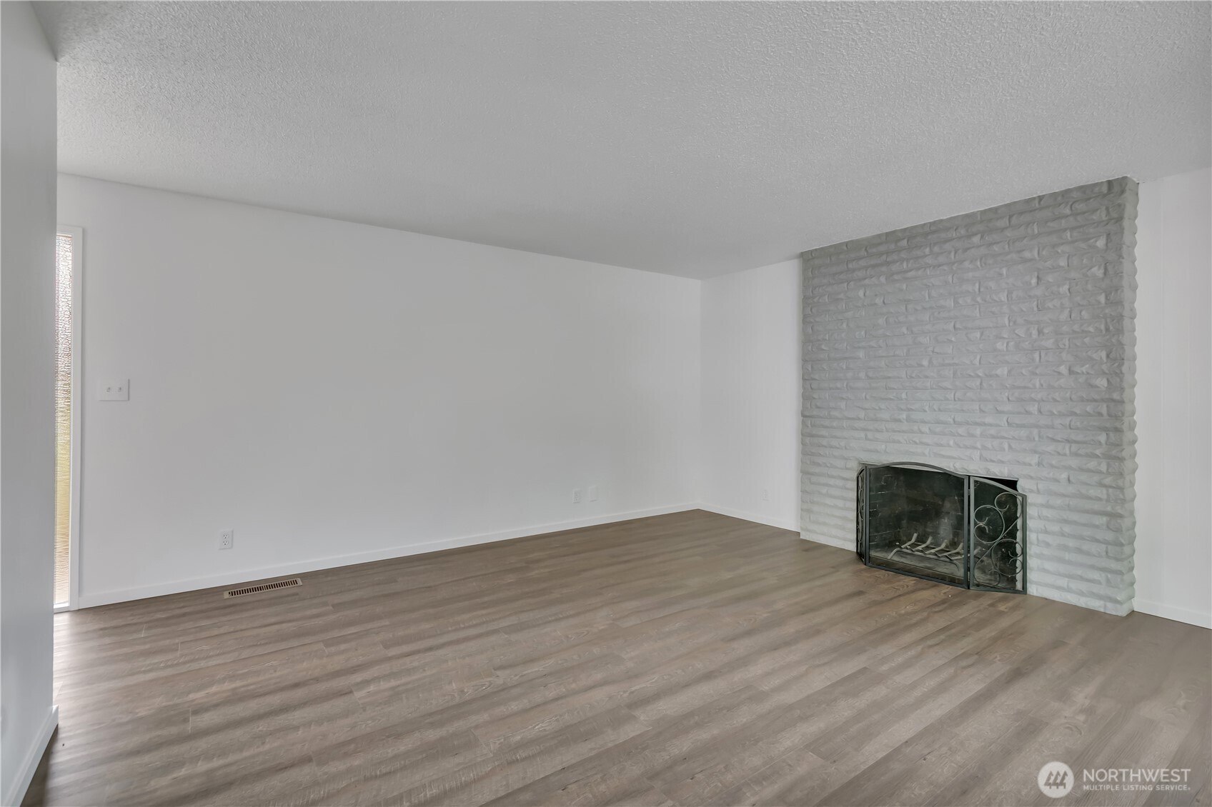 10502 108th Avenue SW