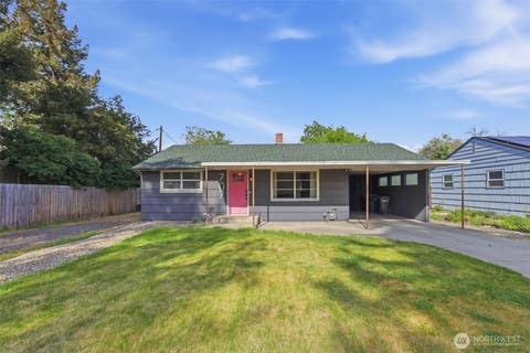 Photo of 707 S Park Place, Ellensburg, WA 98926 (MLS # 2527465)