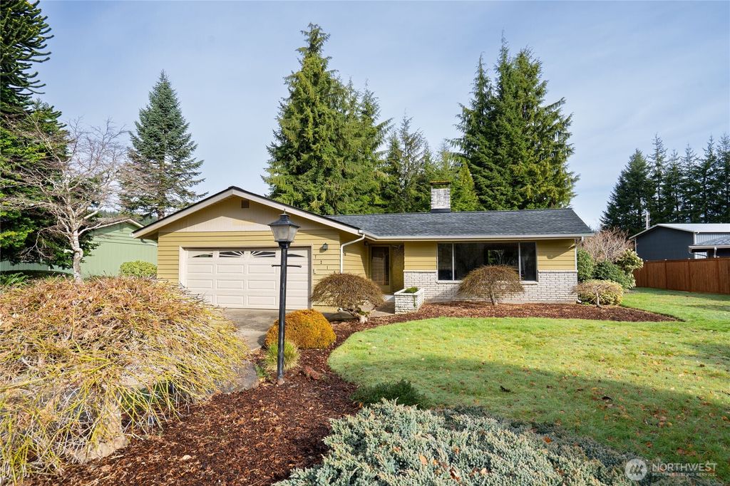 Photo of 7210 Bryrwood Drive, Aberdeen, WA 98520 (MLS # 2492277)