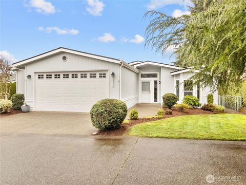 5730 89 Street E Unit 4, Puyallup, WA 98371 - MLS#: 2351534