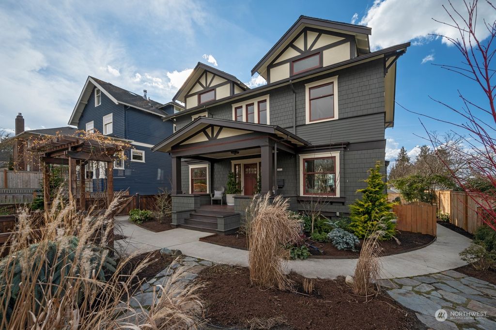 Photo of 1611 6th Avenue W, Seattle, WA 98119 (MLS # 2042976)