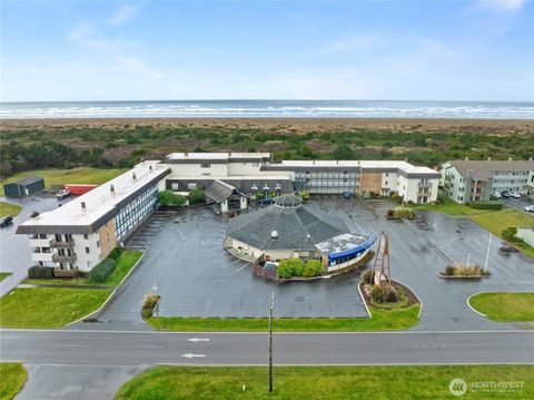 Photo of 615 Ocean Shores Boulevard NW #303, Ocean Shores, WA 98669 (MLS # 2487969)