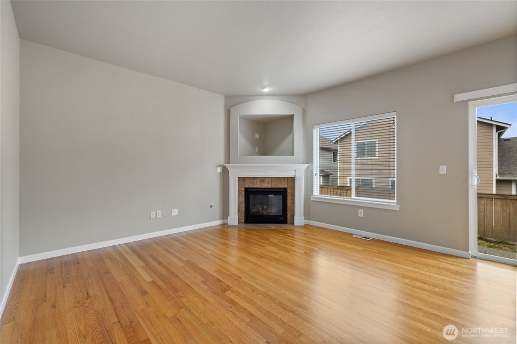 Photo of 18623 111th Avenue E, Puyallup, WA 98374 (MLS # 2507484)