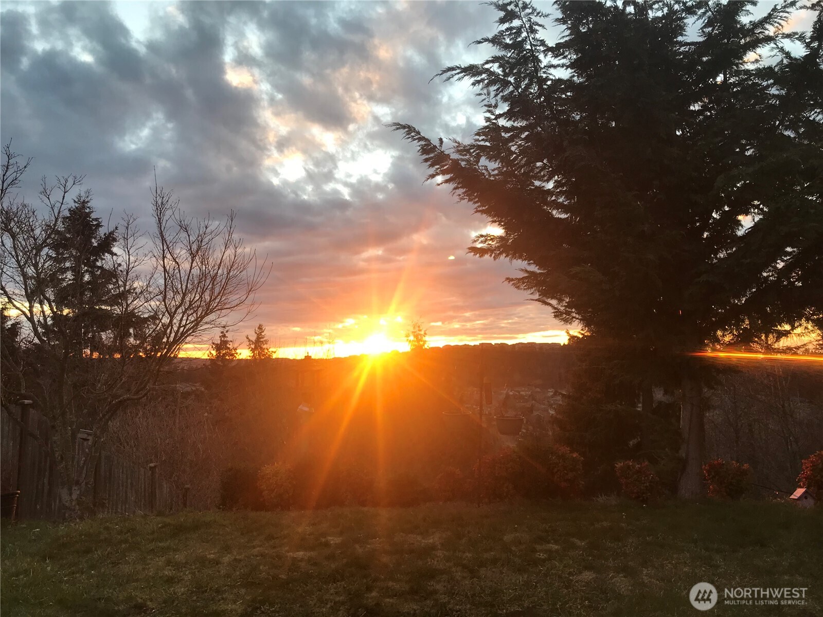 10617 189th Avenue E