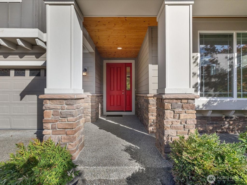 Photo of 16429 54th Avenue W, Lynnwood, WA 98037 (MLS # 2439000)