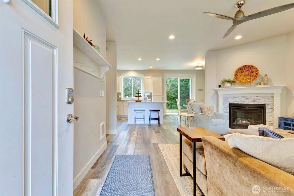 Photo of 136 Spruce Loop SW, Ocean Shores, WA 98569 (MLS # 2483887)