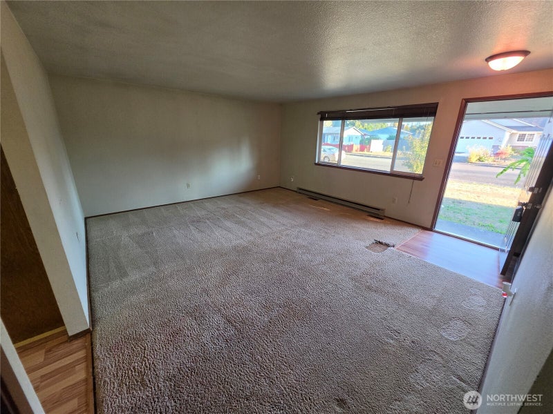 900 Tartan Drive SW