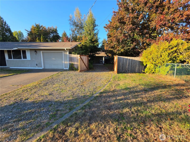 900 Tartan Drive SW
