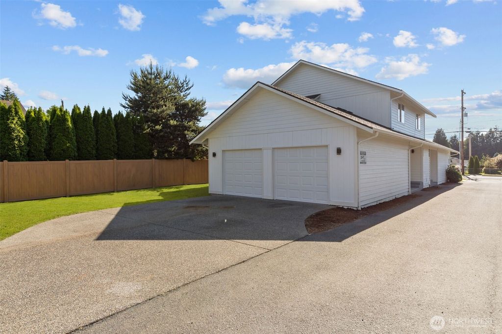 Photo of 15693 179th Avenue SE, Monroe, WA 98272 (MLS # 2415445)