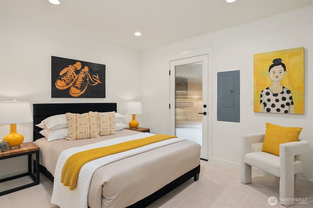 Photo of 1455 22nd Avenue #B, Seattle, WA 98122 (MLS # 2490452)