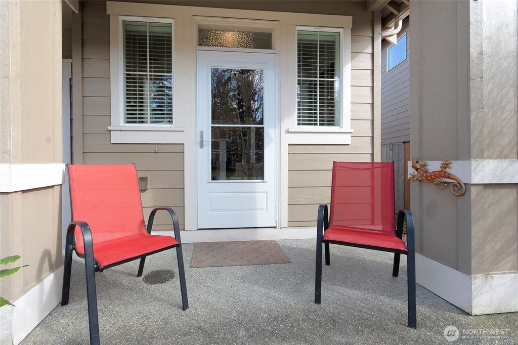 Photo of 16615 80th Avenue Ct E, Puyallup, WA 98375 (MLS # 2501013)