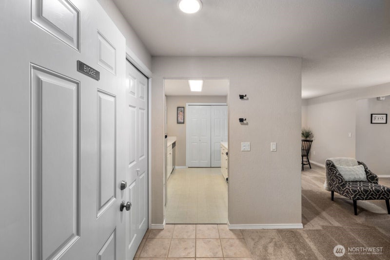 9494 Redmond Woodinville Road NE B102