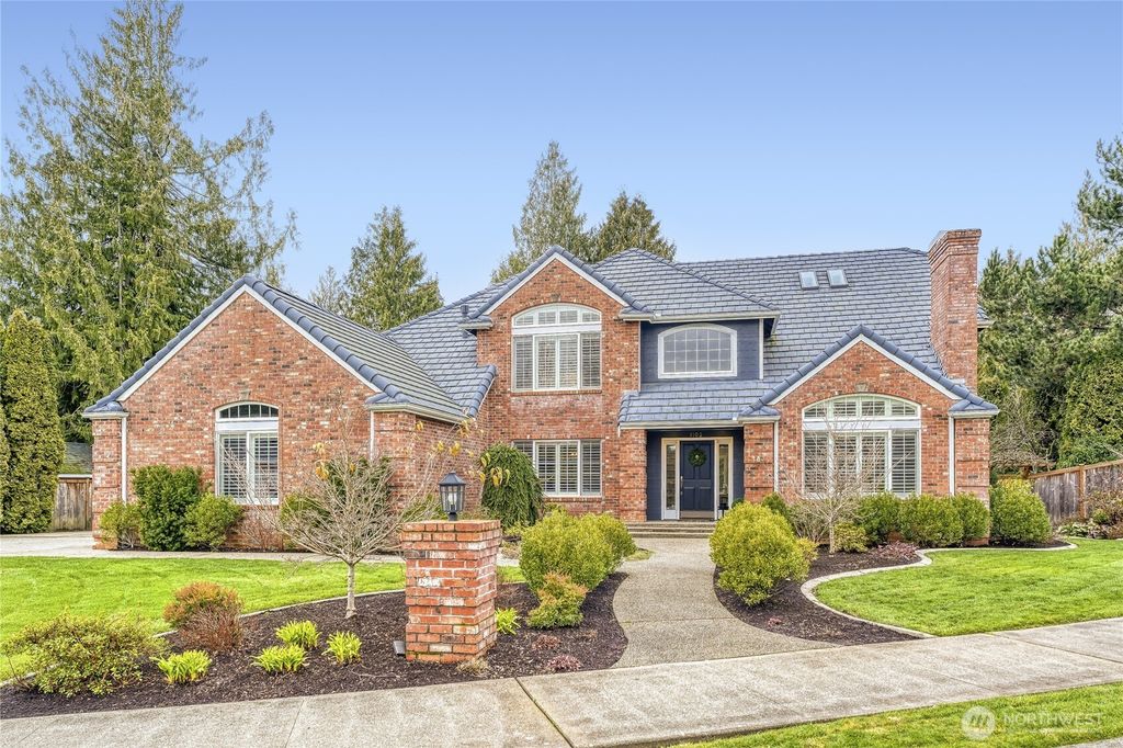 Photo of 3102 17th Street Pl SE, Puyallup, WA 98374 (MLS # 2467878)