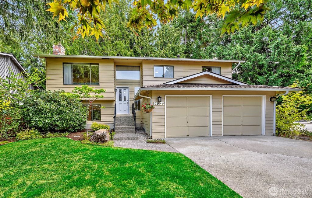 Photo of 14027 65th Place W, Edmonds, WA 98026 (MLS # 2426429)