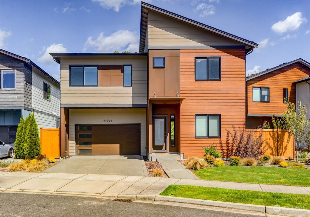 Photo of 24924 122nd Place SE, Kent, WA 98030 (MLS # 2235357)