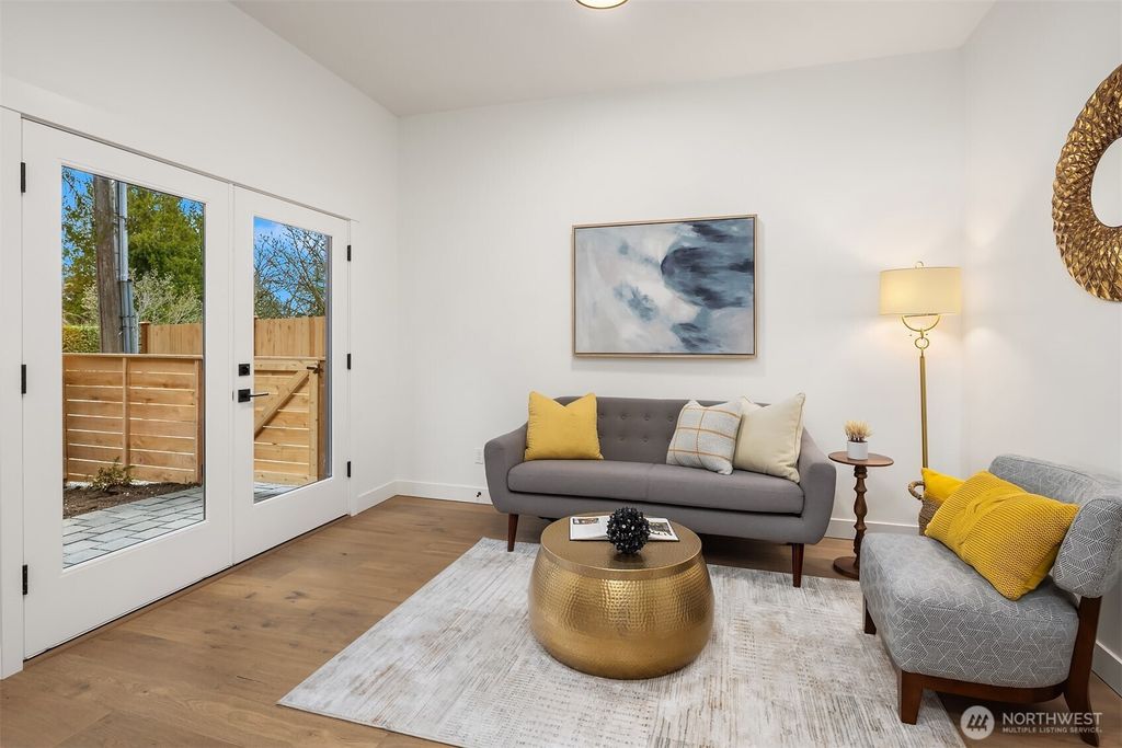 Photo of 13546 39th Avenue NE #B, Seattle, WA 98125 (MLS # 2434333)