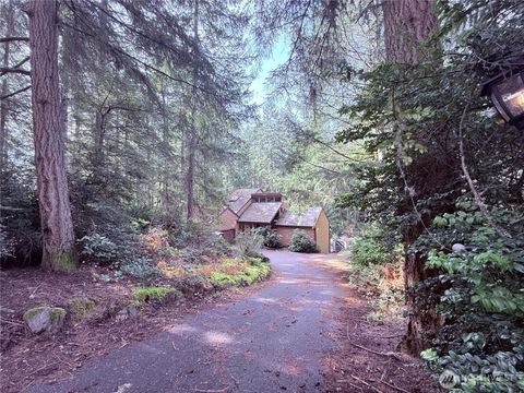 Photo of 1902 Cloridini Circle NW, Gig Harbor, WA 98335 (MLS # 2499820)