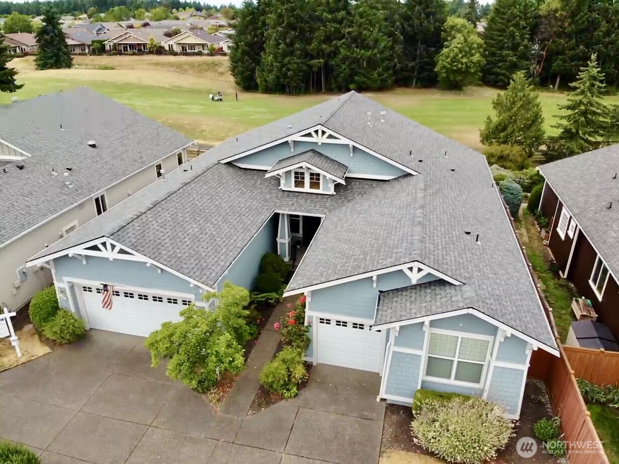 8621 Bainbridge Loop NE
