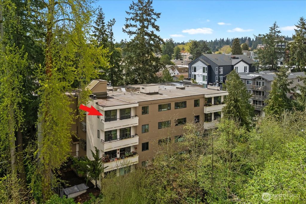 Photo of 12341 35th Avenue NE #405, Seattle, WA 98125 (MLS # 2508606)