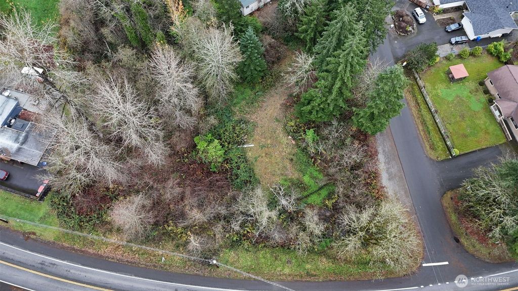 Photo of 174 SE 196th Drive, Renton, WA 98058 (MLS # 2417645)