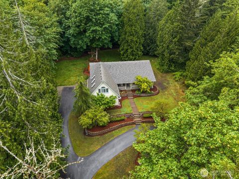 Photo of 2530 106th Lane SE, Olympia, WA 98501 (MLS # 2523695)