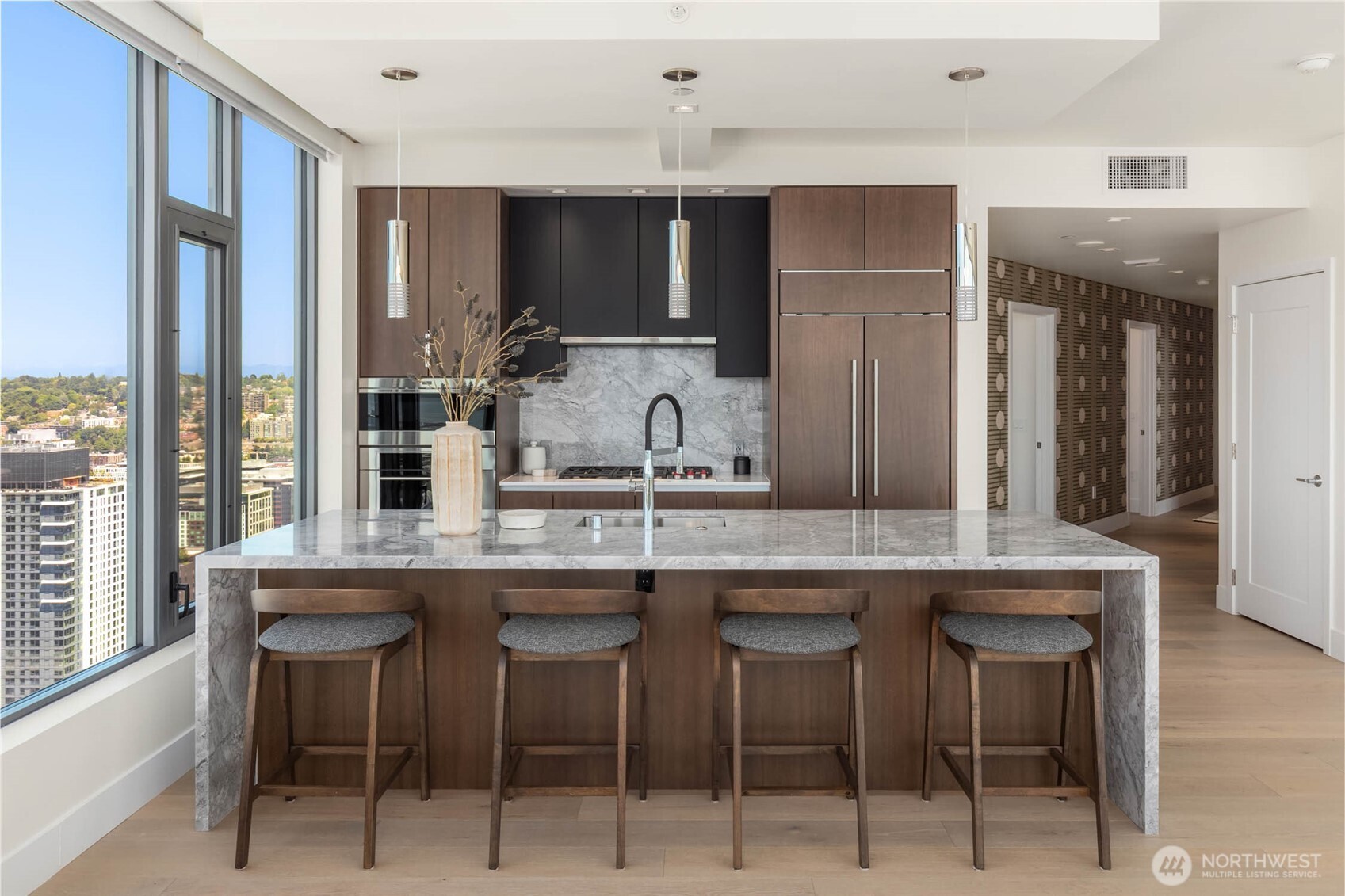 2510 6th Avenue 3506