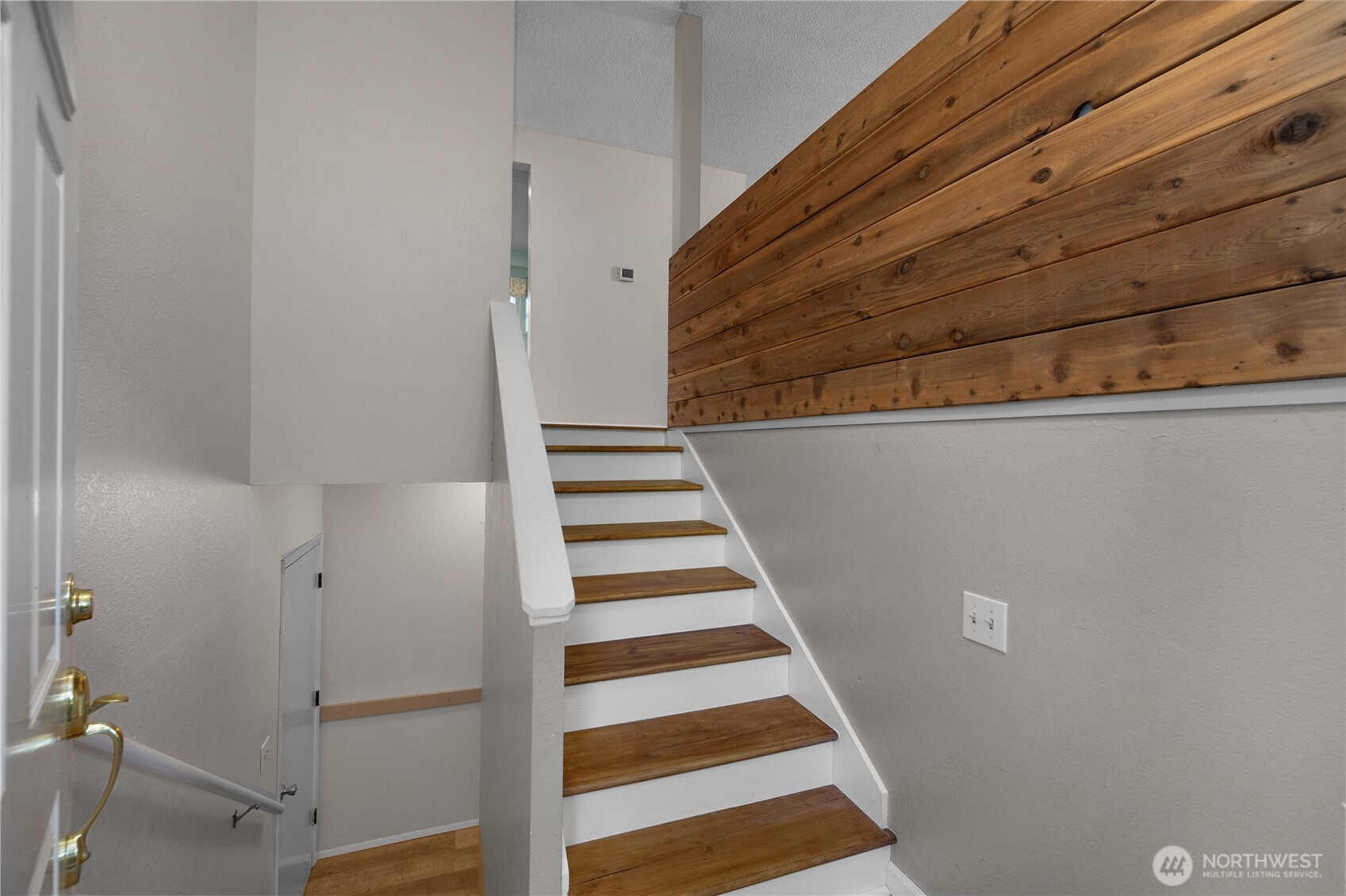 2305 19th NW