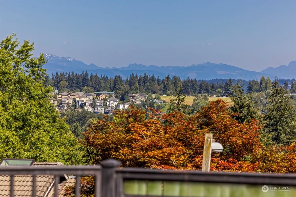 Photo of 18734 64th Ln Ln NE, Kenmore, WA 98028 (MLS # 2266584)