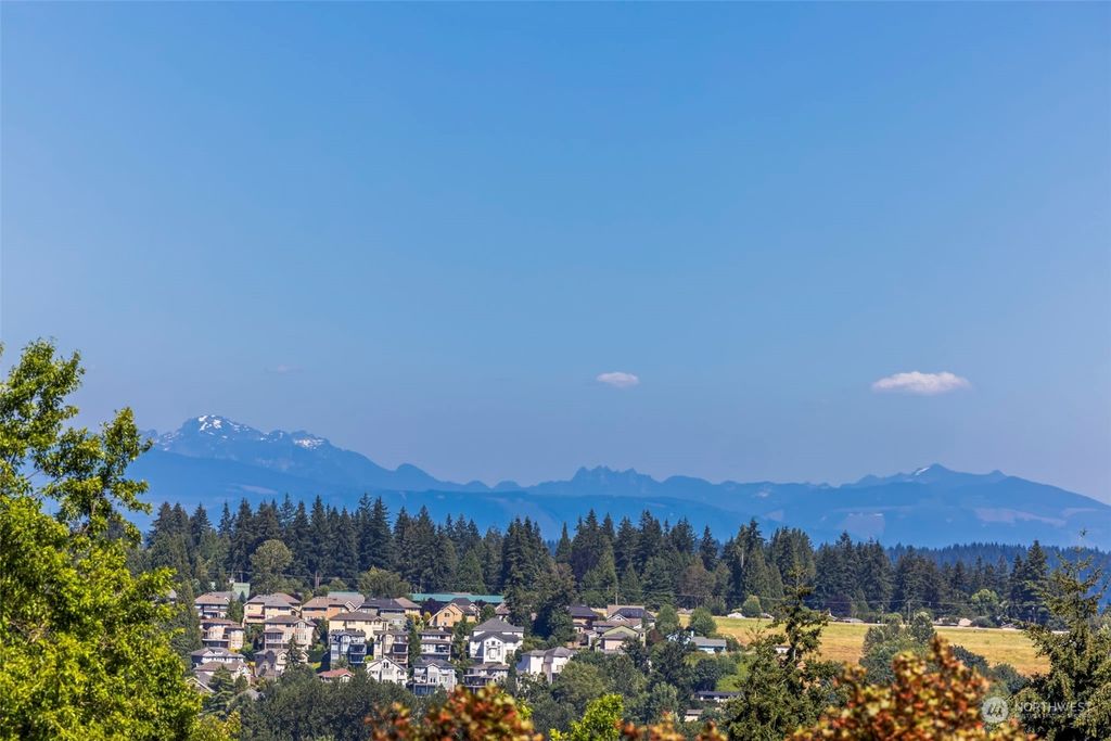 Photo of 18734 64th Ln Ln NE, Kenmore, WA 98028 (MLS # 2266584)