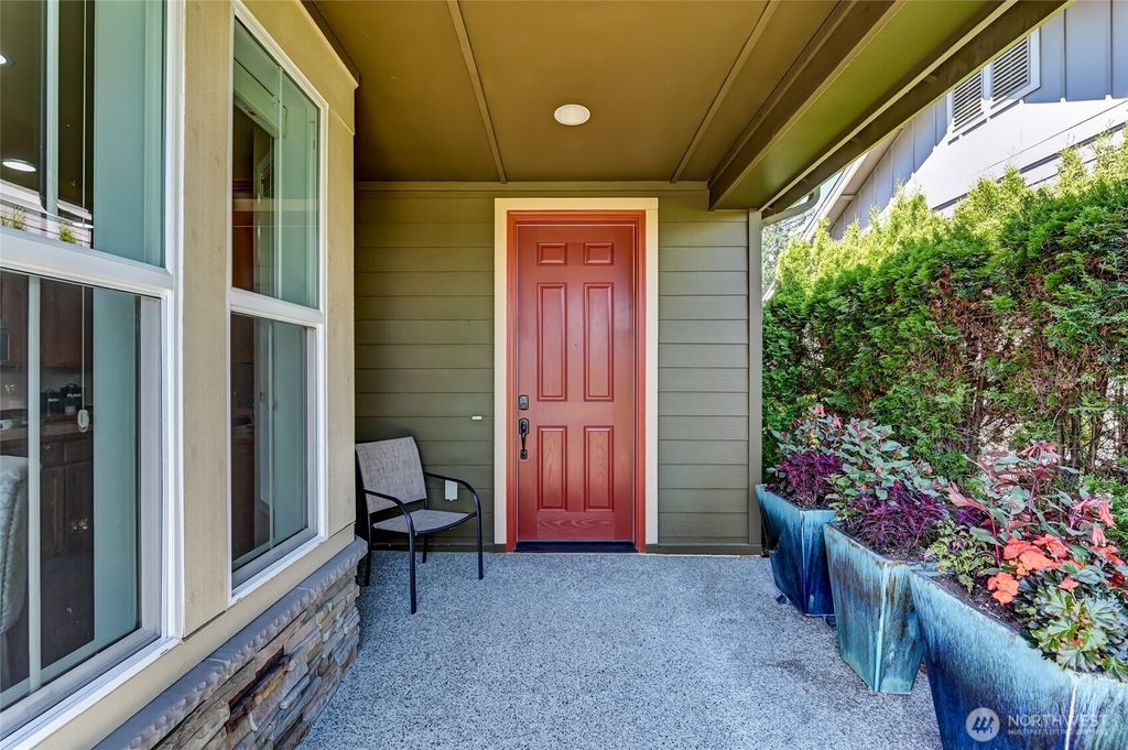 Photo of 23806 NE 126th Place, Redmond, WA 98053 (MLS # 2412427)