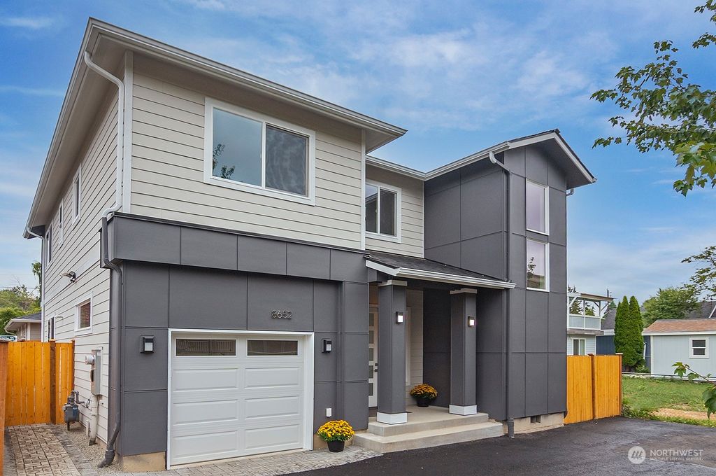 Photo of 8652 45th Avenue S, Seattle, WA 98118 (MLS # 2016444)