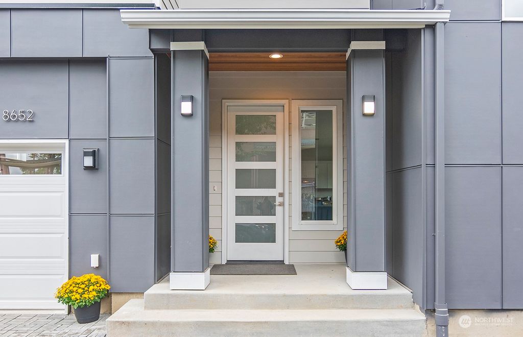 Photo of 8652 45th Avenue S, Seattle, WA 98118 (MLS # 2016444)