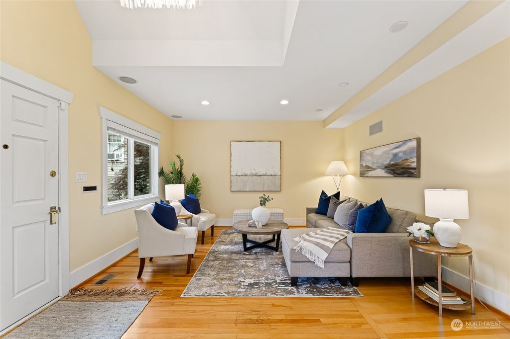 Photo of 6207 Meridian Avenue N, Seattle, WA 98103 (MLS # 2158961)