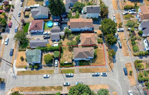 Photo of 3002 21st Avenue S, Seattle, WA 98144 (MLS # 2570398)