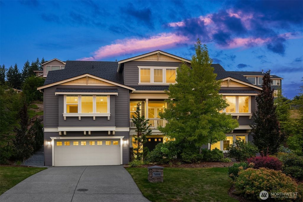 Photo of 7098 170th Avenue SE, Bellevue, WA 98006 (MLS # 2422313)