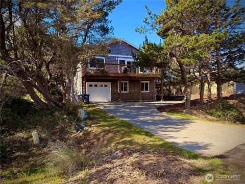 Photo of 459 S Bel Air Loop, Ocean Shores, WA 98569 (MLS # 2529211)