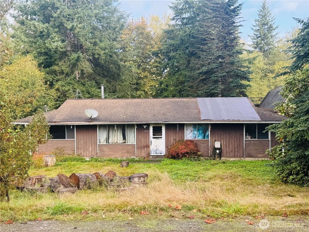 Photo of 17225 100th Street SE, Snohomish, WA 98290 (MLS # 2445993)
