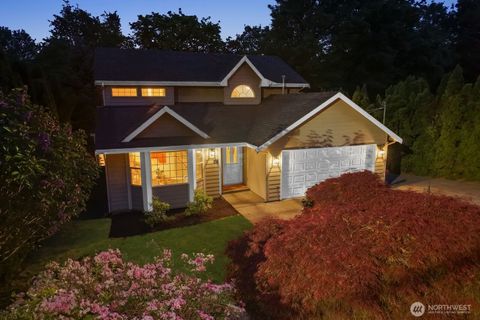 Photo of 4405 S 261st Street, Kent, WA 98032 (MLS # 2518626)