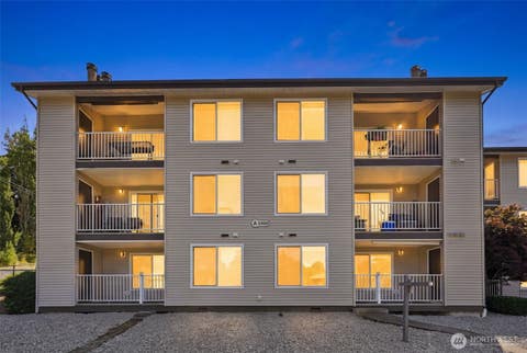 Photo of 9000 25Th Avenue SW #102A, Seattle, WA 98106 (MLS # 2568802)