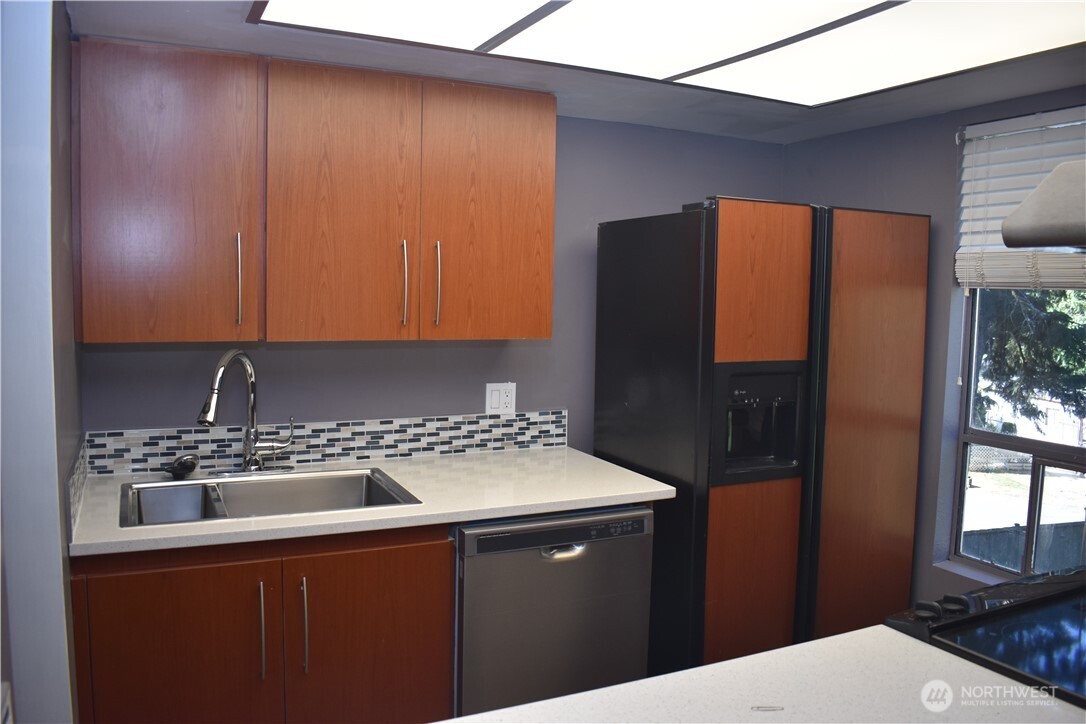 33025 18th Place D301