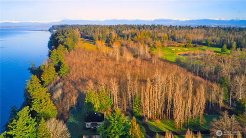 Photo of 211 Marine Drive, Point Roberts, WA 98281 (MLS # 2458999)