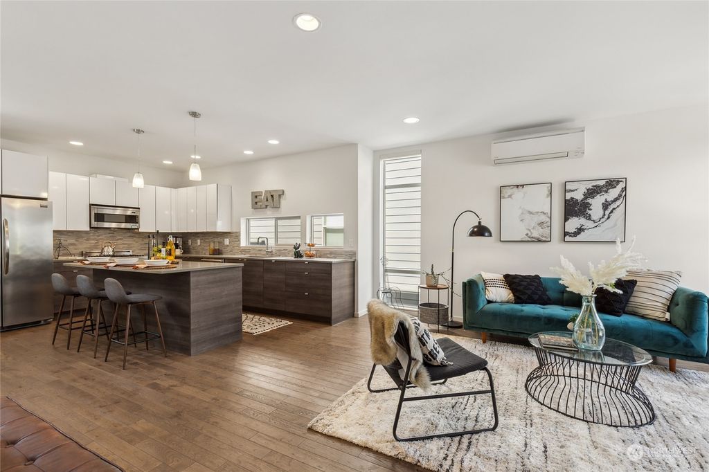 Photo of 3031 59th Avenue SW #A, Seattle, WA 98116 (MLS # 2238798)