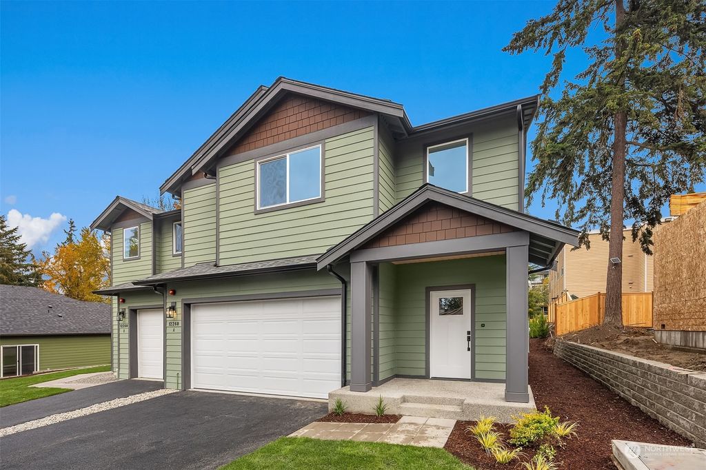 Photo of 12260 13th Place SW #A, Burien, WA 98146 (MLS # 2308217)