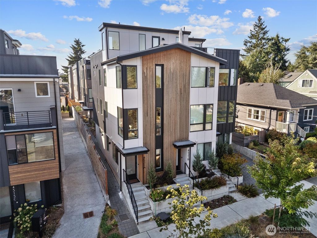 Photo of 4521 Sunnyside Avenue N #A, Seattle, WA 98103 (MLS # 2439460)