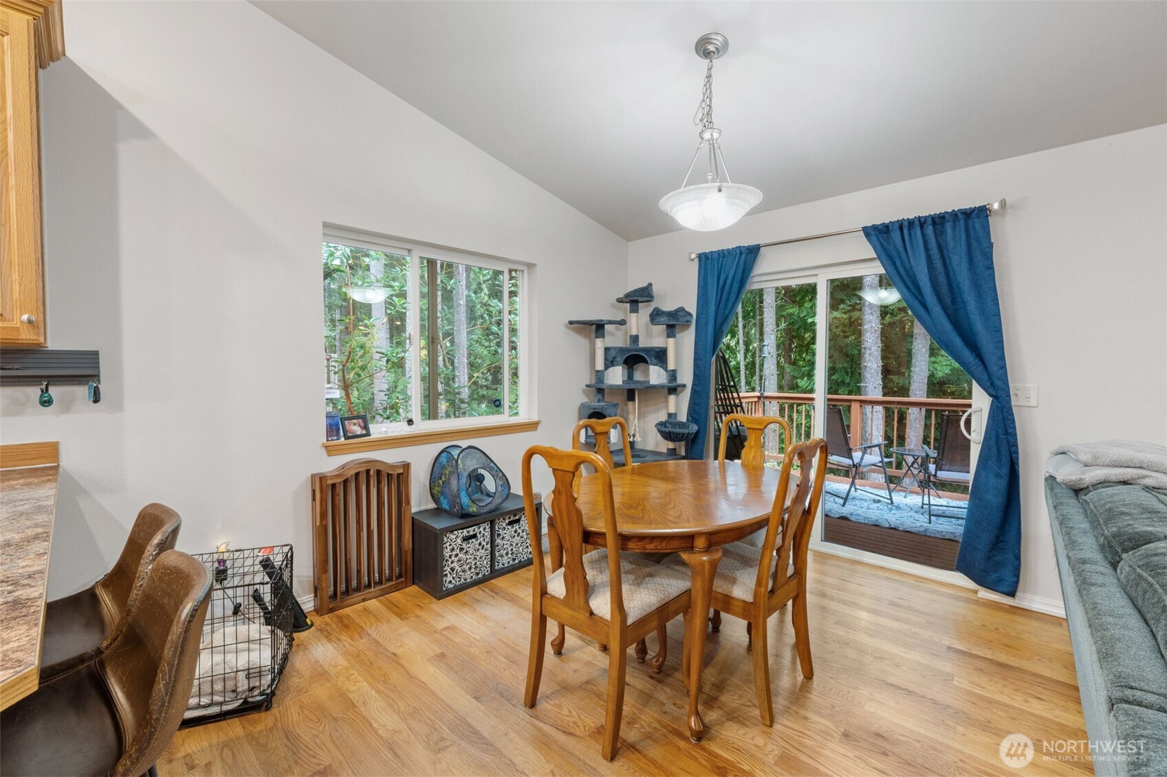 18634 Woodside Drive SE