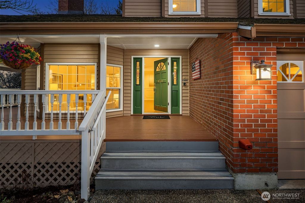 Photo of 4764 155th Place SE, Bellevue, WA 98006 (MLS # 2470398)