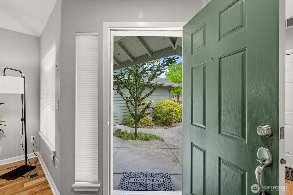 Photo of 16150 NE 93rd Way #802, Redmond, WA 98052 (MLS # 2519311)