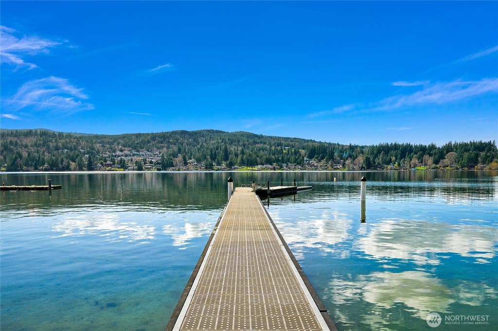 Photo of 2076 Dellesta Drive, Bellingham, WA 98226 (MLS # 2537304)