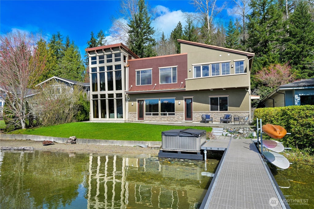 Photo of 2076 Dellesta Drive, Bellingham, WA 98226 (MLS # 2537304)